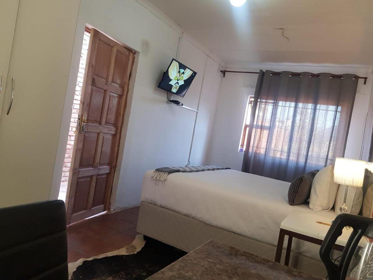 Aloe 40 Hotel Бъргърсфорт Екстериор снимка